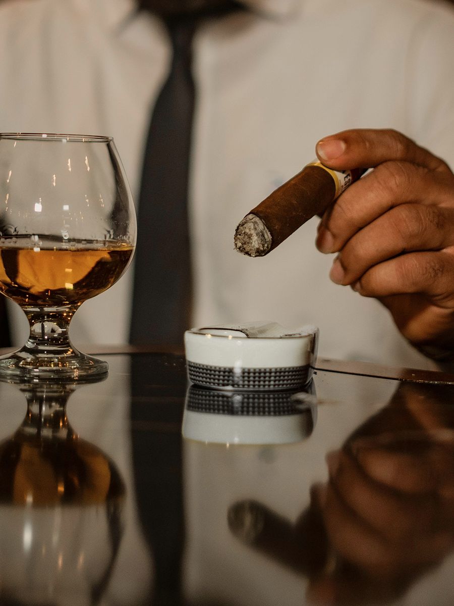 Rauch & Genuss – Whisky. Rum. Zigarren.